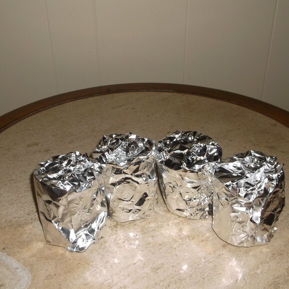 HEB True Texan BBQ Burnt Ends Candles (Set of 4) + Foil & Recipe Cards - Picture 6 of 9